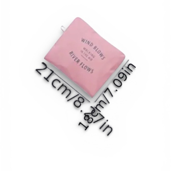 NEW Pink Travel Bag, Portable, Lightweight, Large Storage Capacity NWT Folds up - Picture 7 of 8